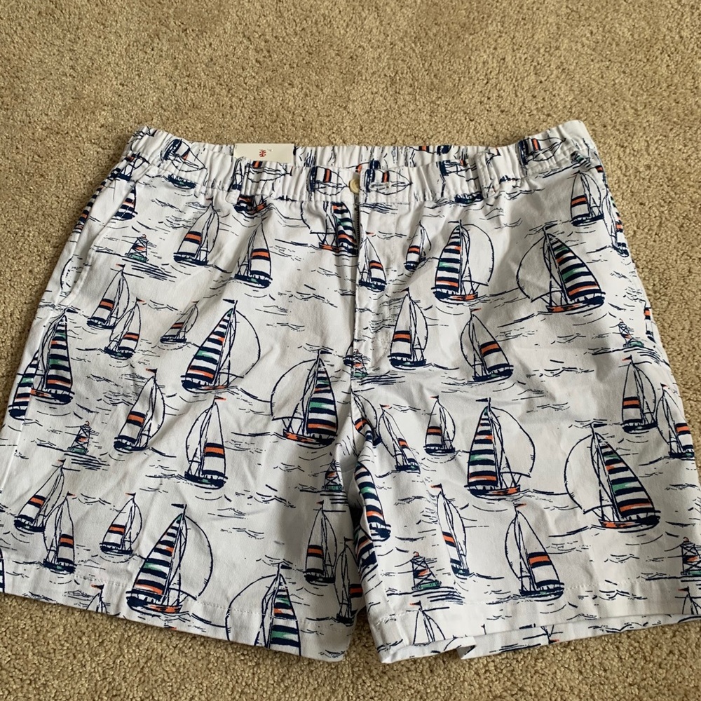 Brand New Izod Men Sailboat Shorts